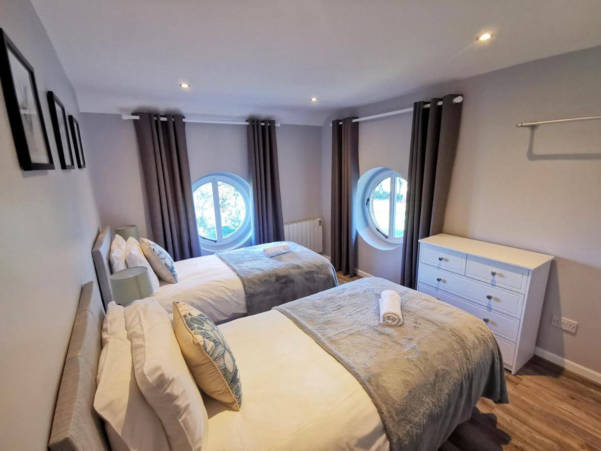 Moneylands Farm Self-Catering Apartments アークロー エクステリア 写真