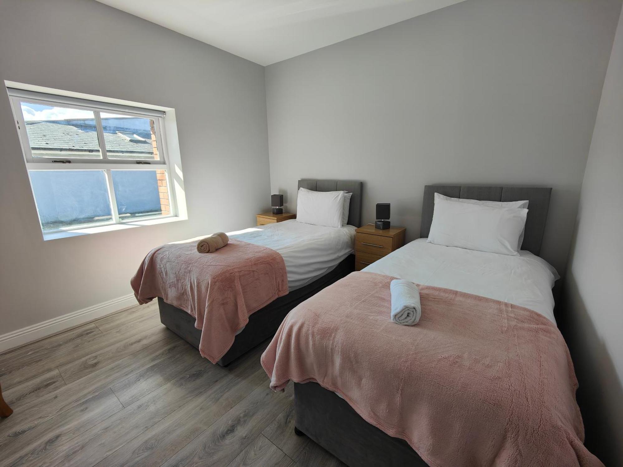 Moneylands Farm Self-Catering Apartments アークロー エクステリア 写真